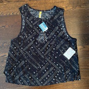 Free People SZ XS Black And White Aztec Cut Out Look Through Tank-New with tag